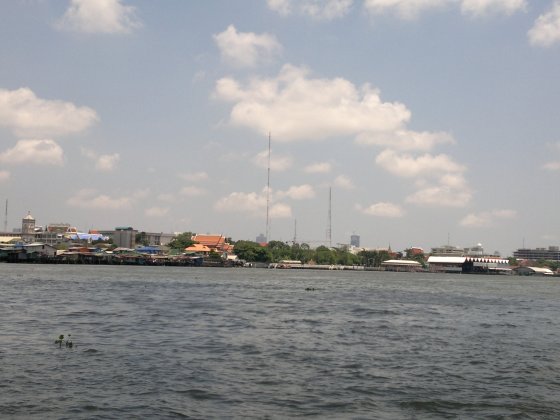 Knowing how the water's flow has been influenced by man-made efforts, Thailand's Chao Phraya river never ceases to amaze me. Imagine workers who were all working towards the impact of delivering this impact - new canals for the main river to flow into!